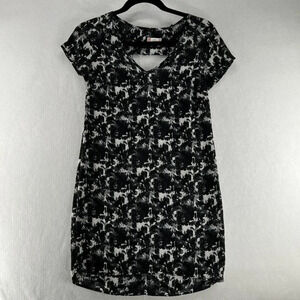 Love...Ady Shift Dress Womens Sz XS Marbled V-Neck Cap Sleeve Back Keyhole Black